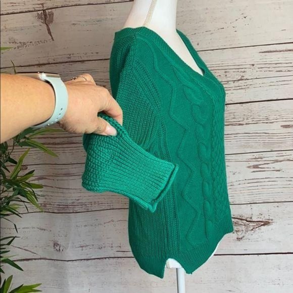 ABOUND Cable Knit V-Neck Sweater NWT - Picture 6 of 11